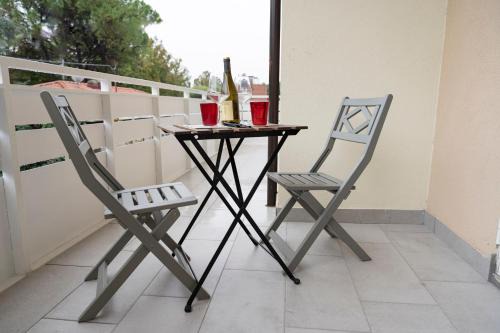 BBRomagnaMia 2 Camere, 5 ospiti, Climatizzatore, Parcheggio Gratis, Vicino a Università, Ospedali, Centro, Stazione, Aeroporto