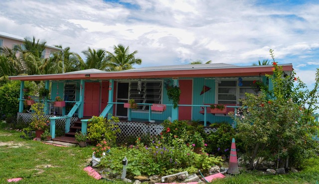 Bea's Beach Cottage Casuarina Point Abaco