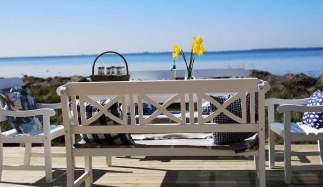 Beach Cabin