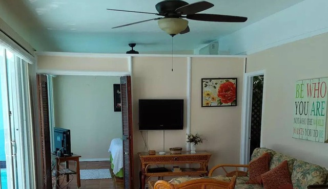 Beach Condo With Private Pool