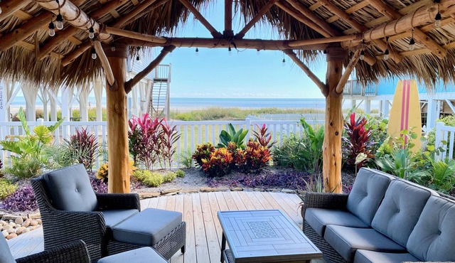 Beach Family Retreat I 5BR I TIKI BAR I Sleeps 15 I Steps to Beach I Ocean Views