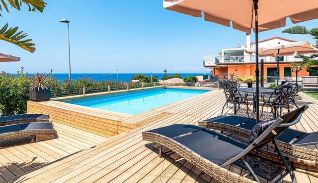 Beach front apartment in Agropoli