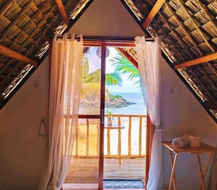 Beach Front Cabana 2, Puraran Surf Resort
