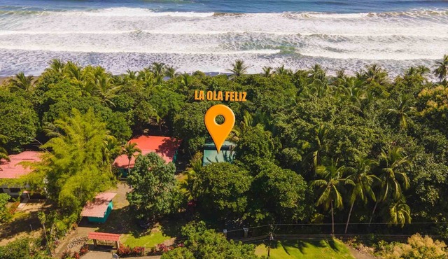 Beach Front Peaceful House w/a/c & wifi - La Ola Feliz