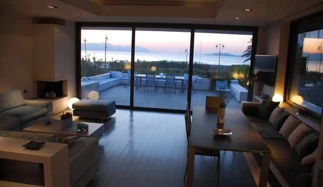 Beach front Villa in Loutraki Korinthias