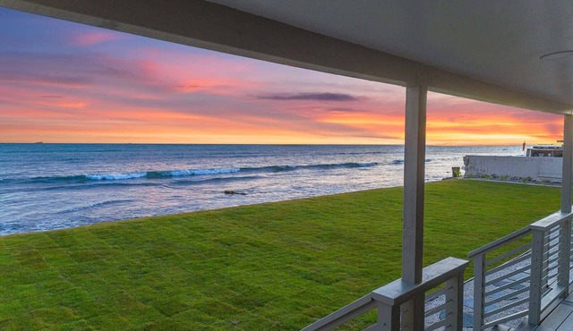 Beach Front Home - Pearl of Oahu's West Side!