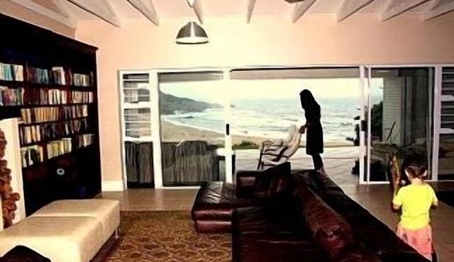 Beach Front House with Private Pool and Endless Sea Views