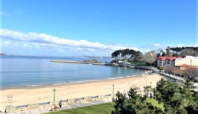 Beach front lodging