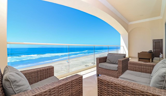 Beach Front Acess/Mar Y Sol Condo/2BR/3rdFLR/Rosarito