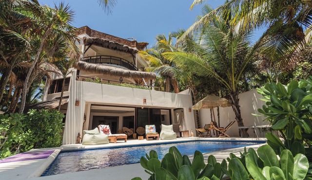 Beach front Paradise | Casa NFT Tulum-Soliman Bay