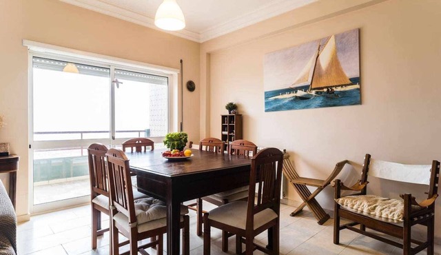 Beach Front Spacious T3 Apartment