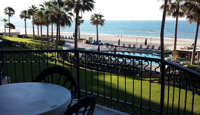 Beach Front Vacation Rental With Beautiful View Of Ocean, 24 Hour Security