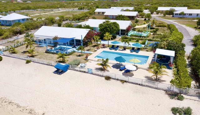 Beach front villa with private pool & panoramic ocean views