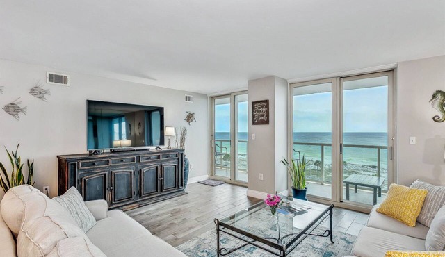 BEACH FRONT with VIEWS 2 Bedroom 2 Bath Condo w/Pool, Tennis Court