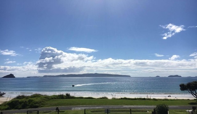 Beach front with stunning views of Opito Bay