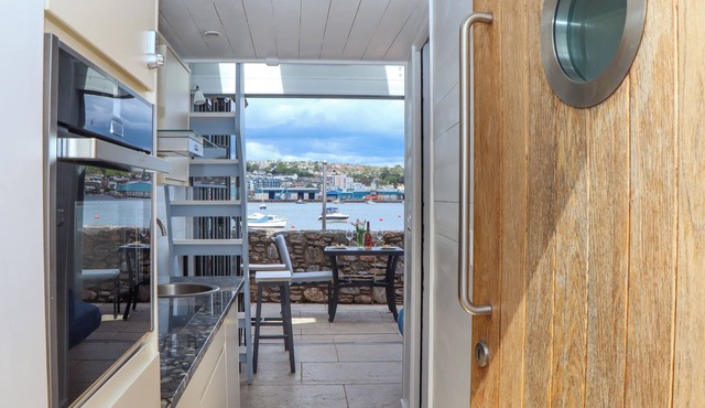 Beach Hut 5