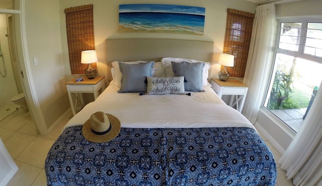 BEACH MELODY, Luxury, Umdloti Beach, Airport 9 km. Sea-views. Brand new.