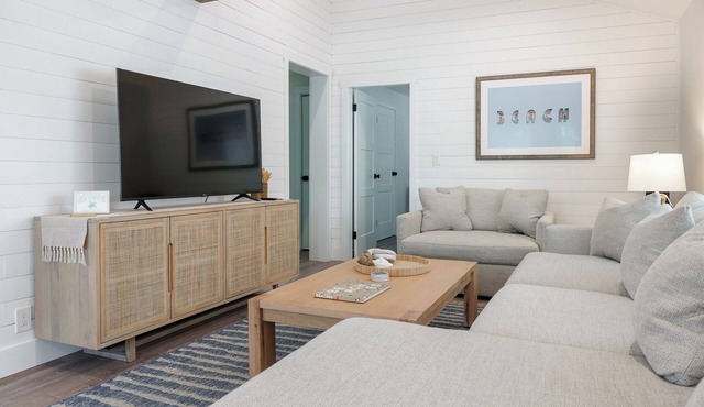 Beach Please ~ Luxe Cottage ~ Steps from Sand
