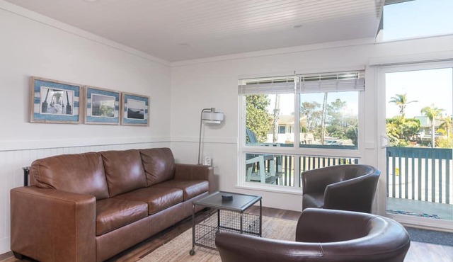 Beach Retreat Condo with a Heated Pool & Hot Tub!