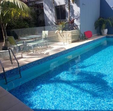 Beach-side cottage with the pool North Maroubra close to Coogee