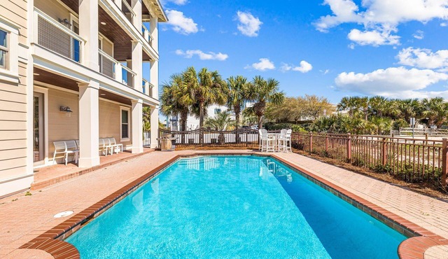 Beach Views, Private Pool, Recently Remodeled - Steps to the Beach!