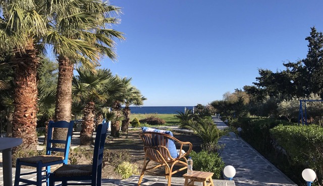 Beach Villa: Villa Thalassa (directly on the beach, detached!)