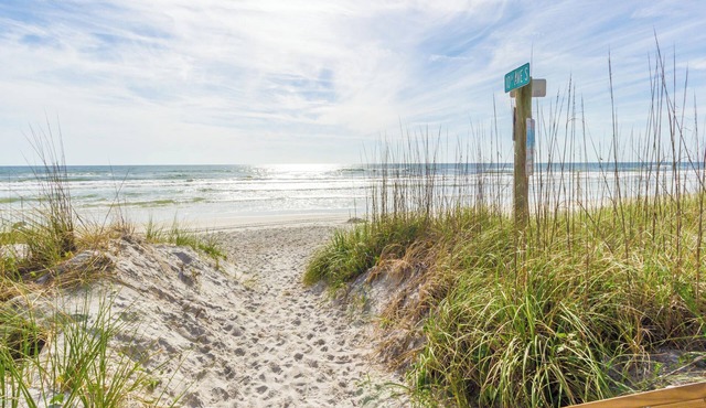 Beachcomber by Distinctive Beach Rentals
