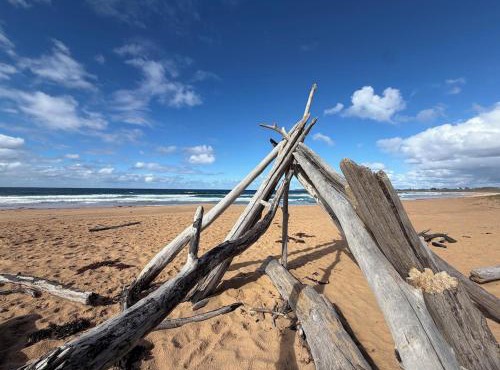 Beaches, Bays & BBQ Days - Your home base in Burradise
