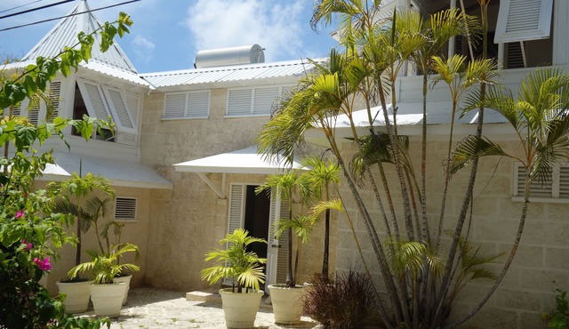 Beachfront 1 bedroom apartment at the Inchcape Seaside Villas estate