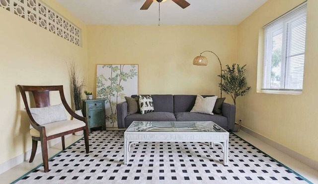 Beachfront 1BR - Unit 104 Ocean Villa
