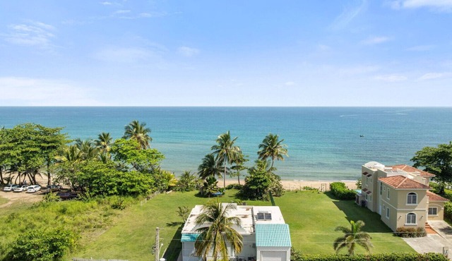 Beachfront 2 bdr Apt in Aguada