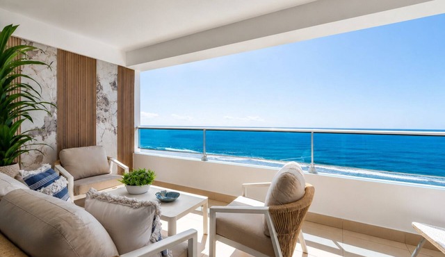 Beachfront 9th Floor- Priv.Parking- Pool&Beach