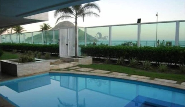 Beachfront apartment in Rio de Janeiro ideal for surfers and leisure lovers!