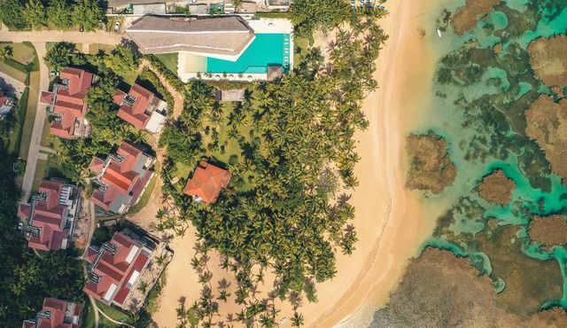 Beachfront apartment with Jacuzzi at Portilo KA