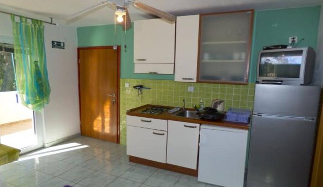 Beachfront Apartments Plaža - Two Bedroom Apartment A2