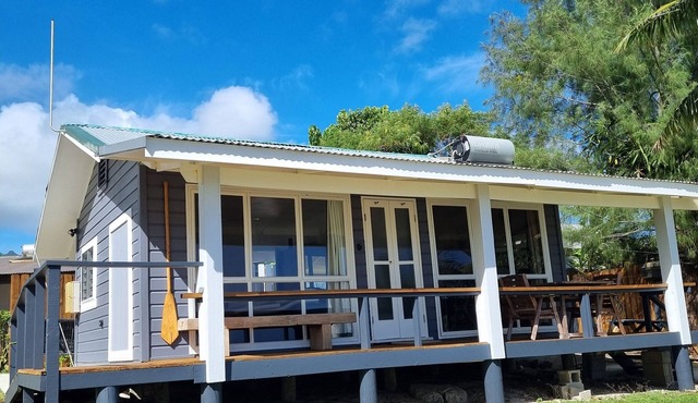 Beachfront Bach in Rarotonga - Ocean Beach Bach