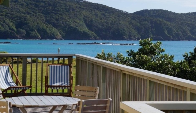 Beachfront Bland Bay tranquility with stunning sea views from sun-drenched deck