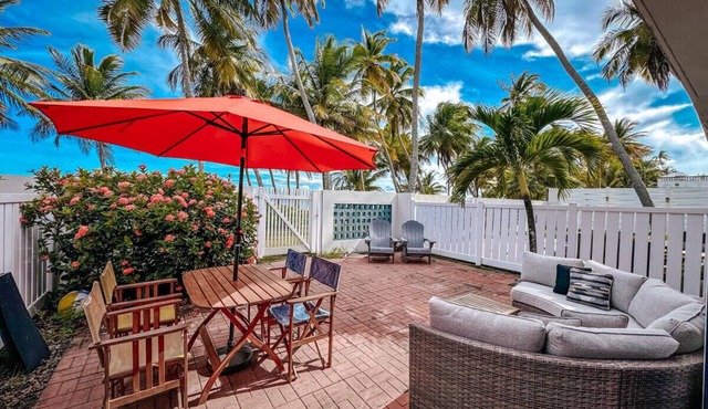 Beachfront Bliss for 6 – Soak in the Ocean Vibes