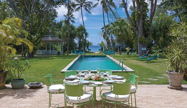 Beachfront Bliss Getaway with Pool - Nelson Gay (7 bed)