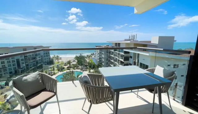 Beachfront Bliss -V3-8D- 2 bed, 2 bath