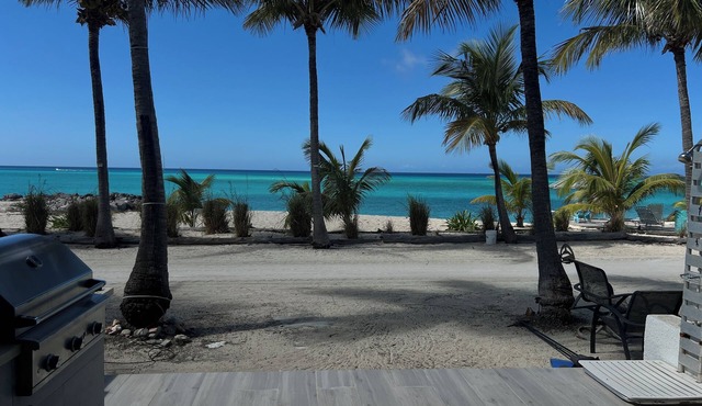 BEACHFRONT ~ BREATH TAKING VIEW BiminiCove, South Bimini<