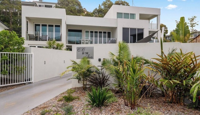 Beachfront by the CC, Plunge Pool, Beach, Pet Friendly