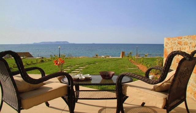 Beachfront Crete Villa | Villa Mary | 3 Bedroom | 30 Metres To The Beach