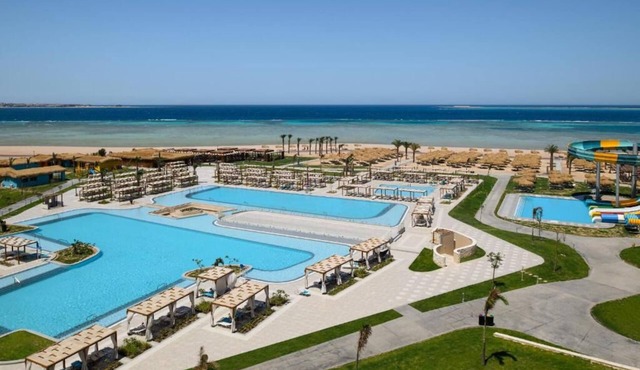 Beachfront Escape with 250m Shoreline, Coral Reef Snorkeling, Spa & Beauty Salon