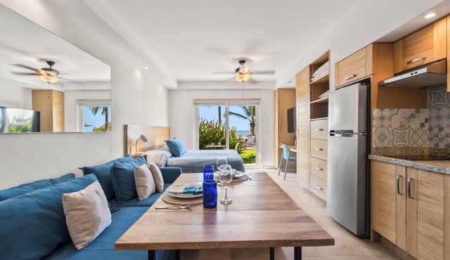 Beachfront, groundfloor Studio at Krystal Grand in Flamingos Nuevo Vallarta