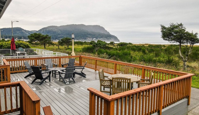 Beachfront Home with Sweeping Ocean Views, Large Deck, and Direct Access to the Seaside Promenade