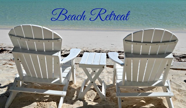 Beachfront large one bedroom studio, adjoining studio can be added to make 2/2.