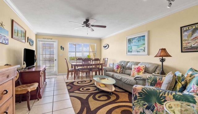Beachfront Longboat Key Outrigger #7 by RVA