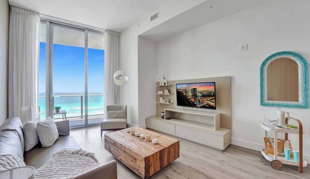 Beachfront Luxe Condo Sunrise Oceanfront Balcony