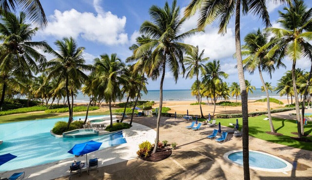 Beachfront Luxury 2 Bedroom @ Wyndham Rio Mar, PR